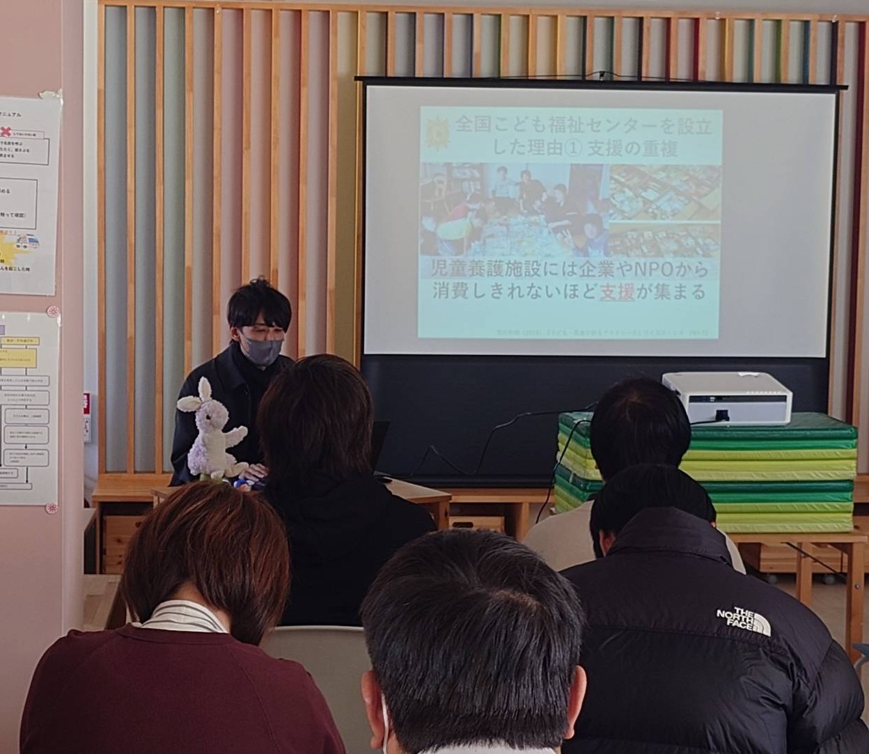 メディア掲載】荒井和樹先生の活動が、朝日新聞・中日新聞で取り上げ